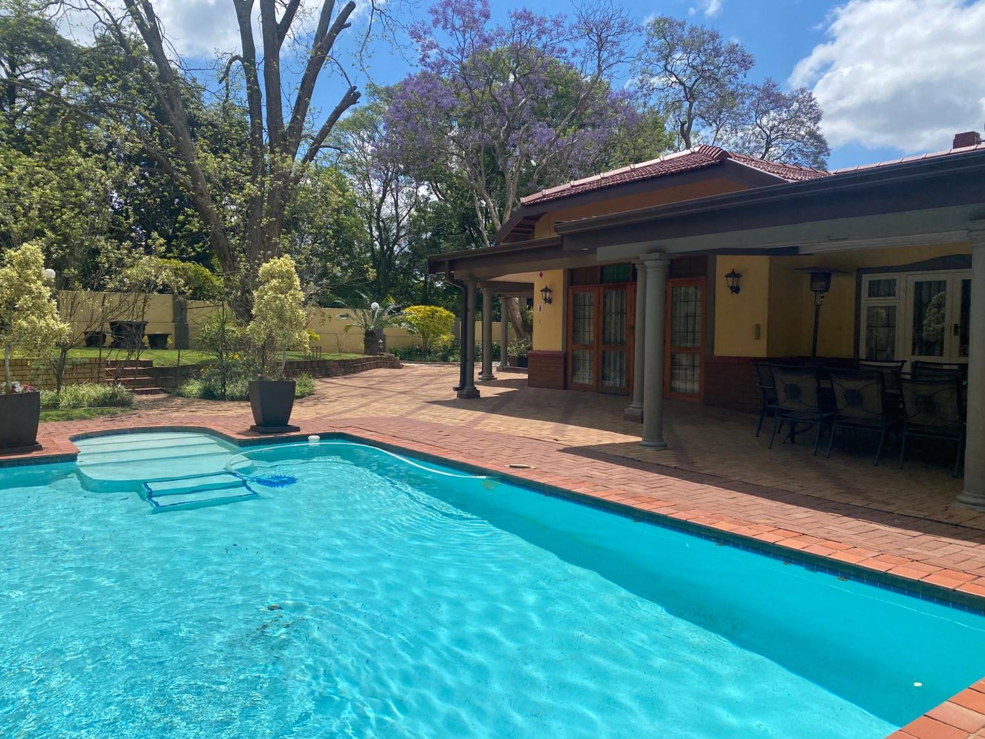Madlula'S Guesthouse Pietermaritzburg Extérieur photo