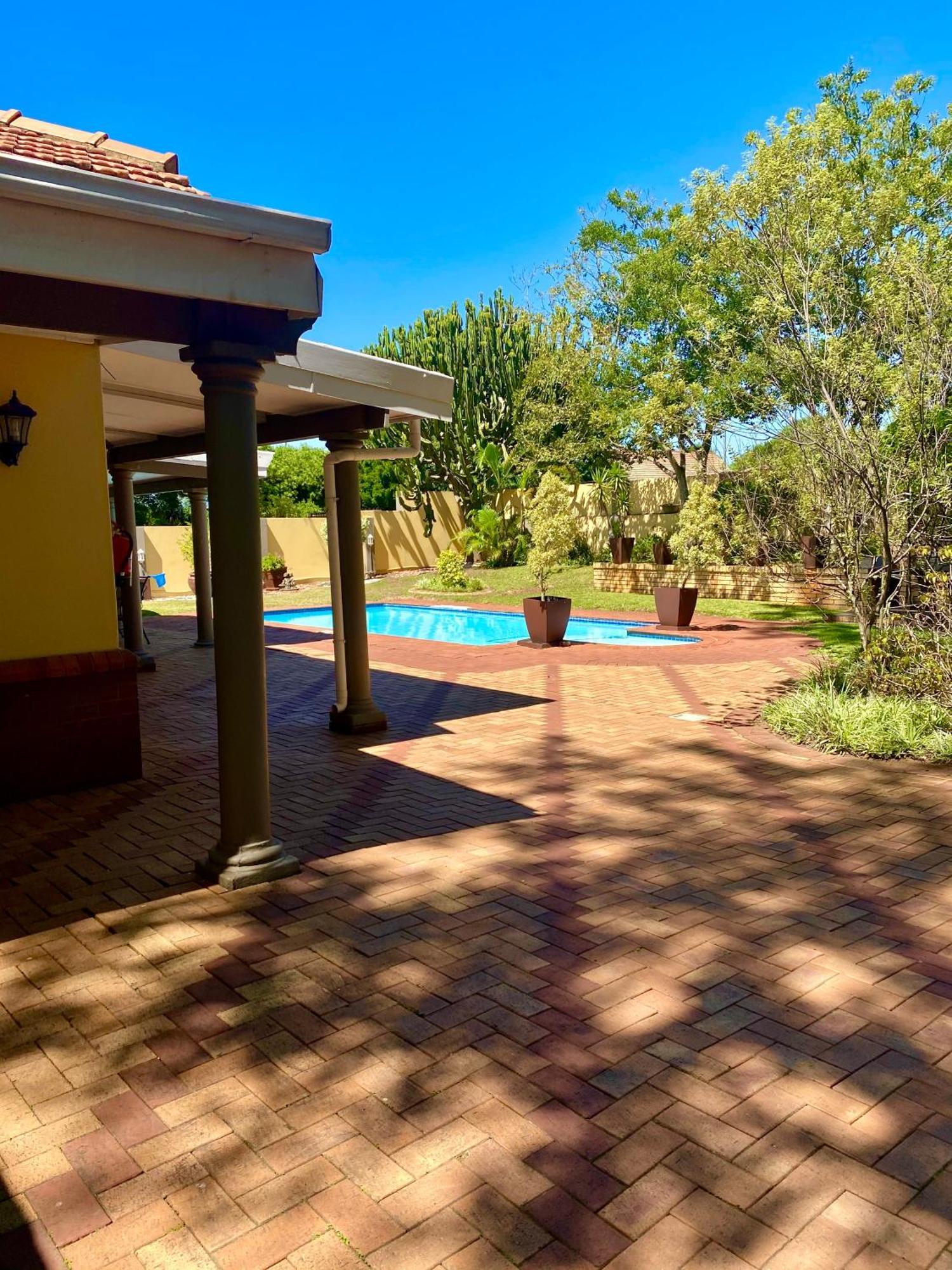 Madlula'S Guesthouse Pietermaritzburg Extérieur photo