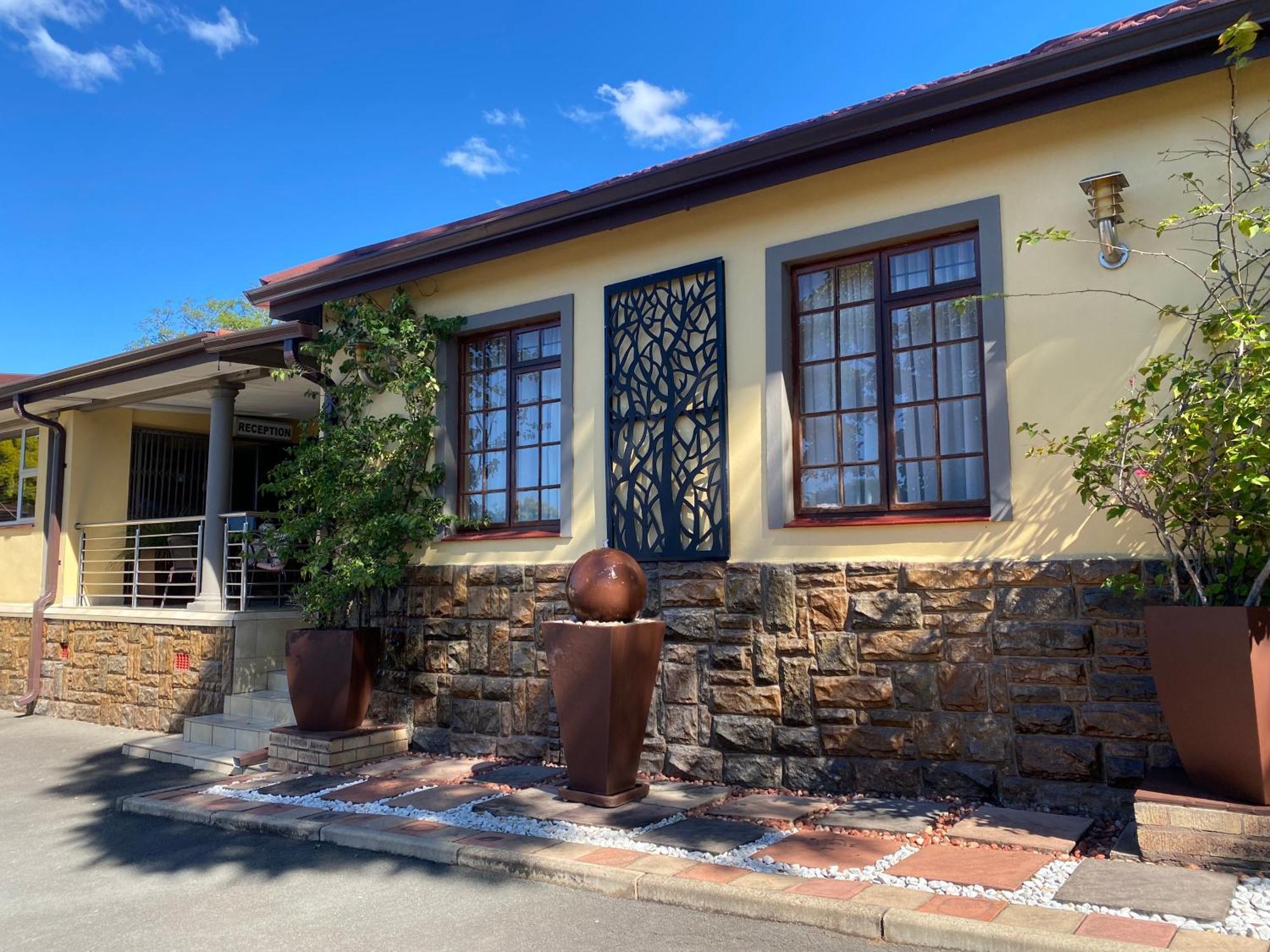 Madlula'S Guesthouse Pietermaritzburg Extérieur photo