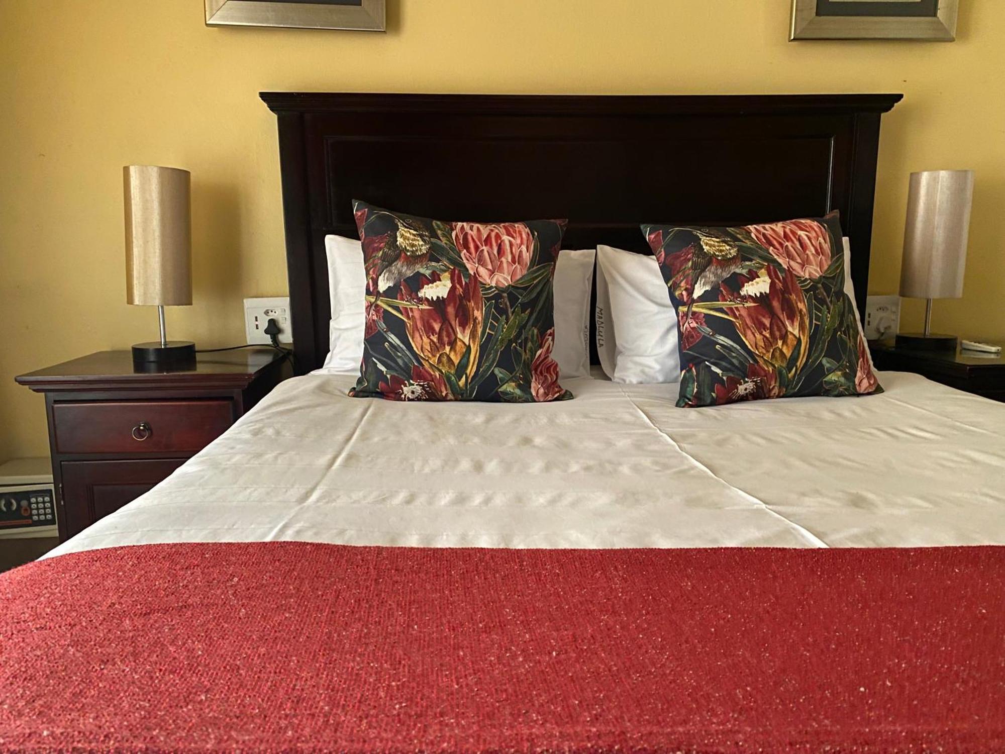 Madlula'S Guesthouse Pietermaritzburg Extérieur photo