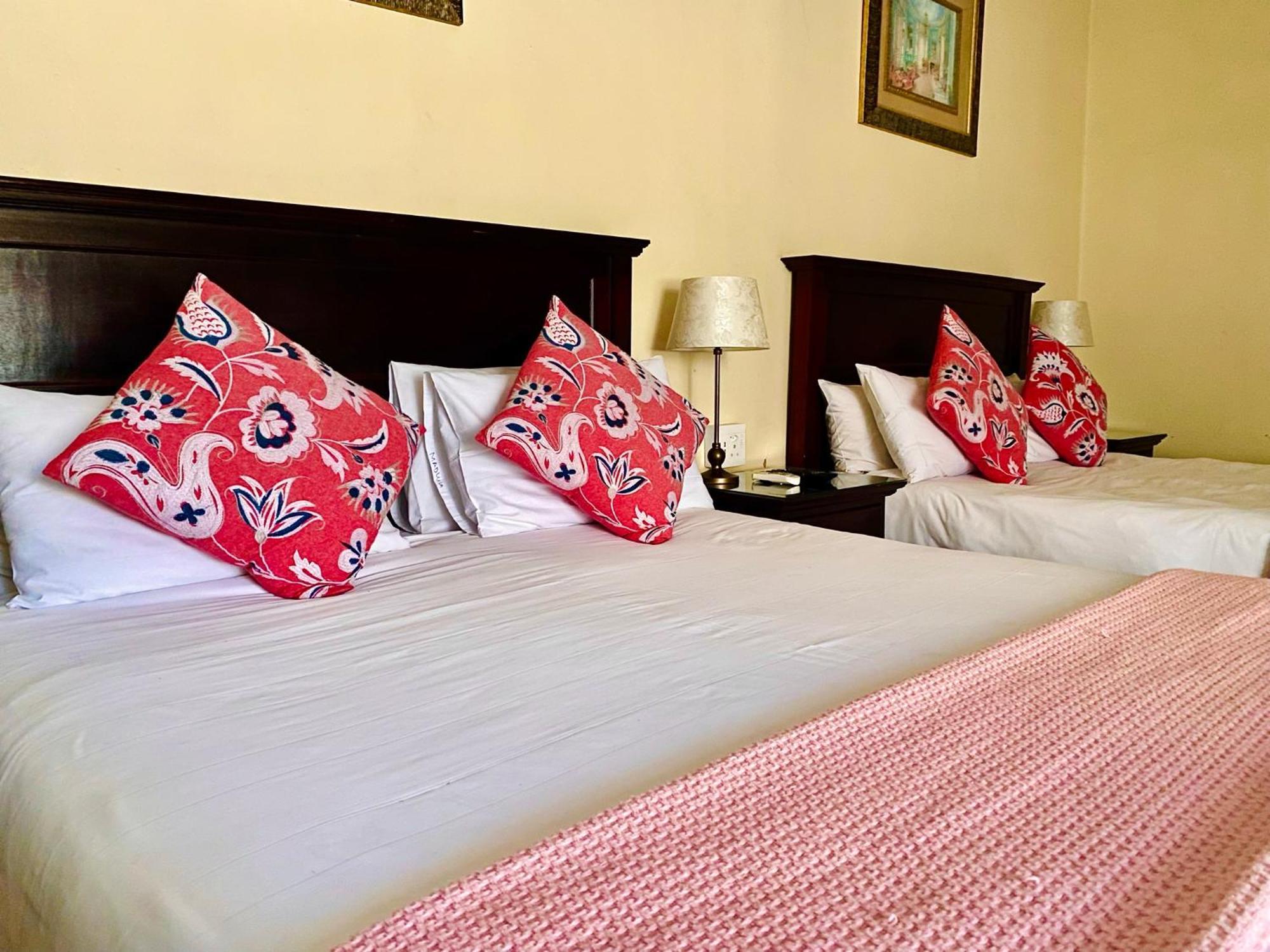 Madlula'S Guesthouse Pietermaritzburg Extérieur photo