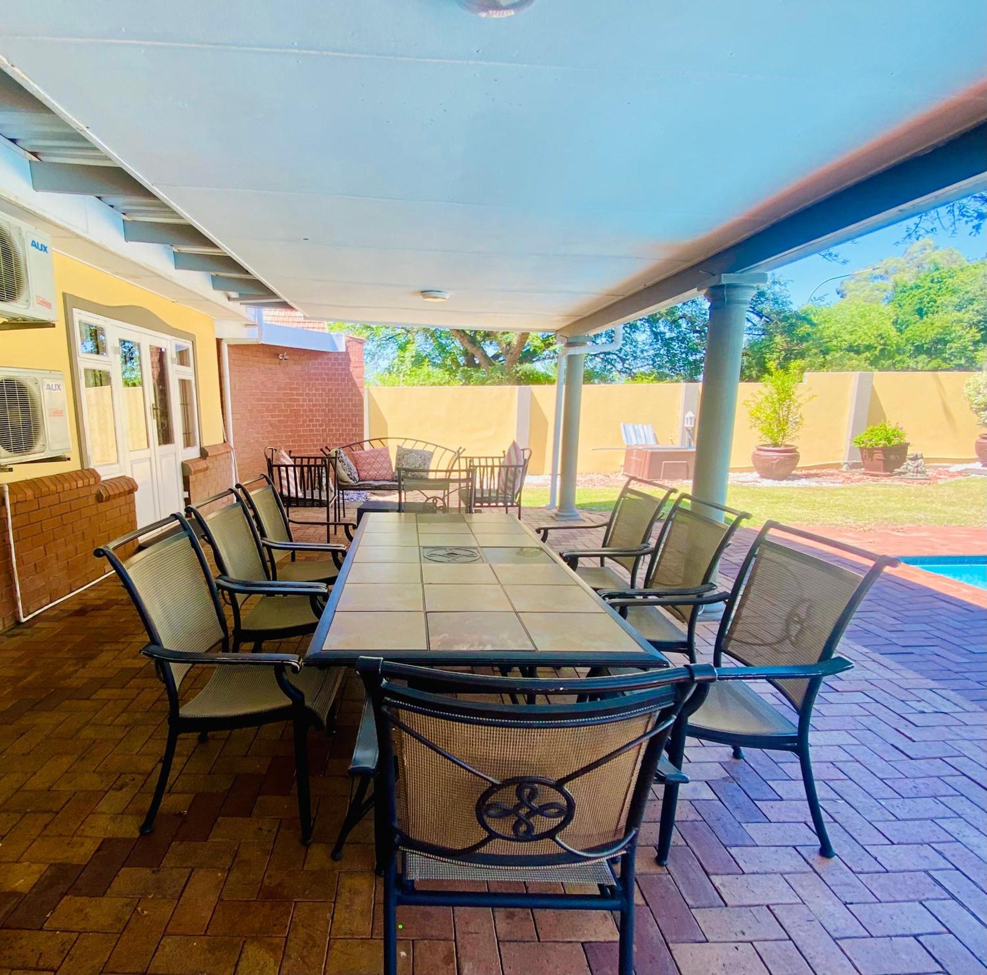 Madlula'S Guesthouse Pietermaritzburg Extérieur photo